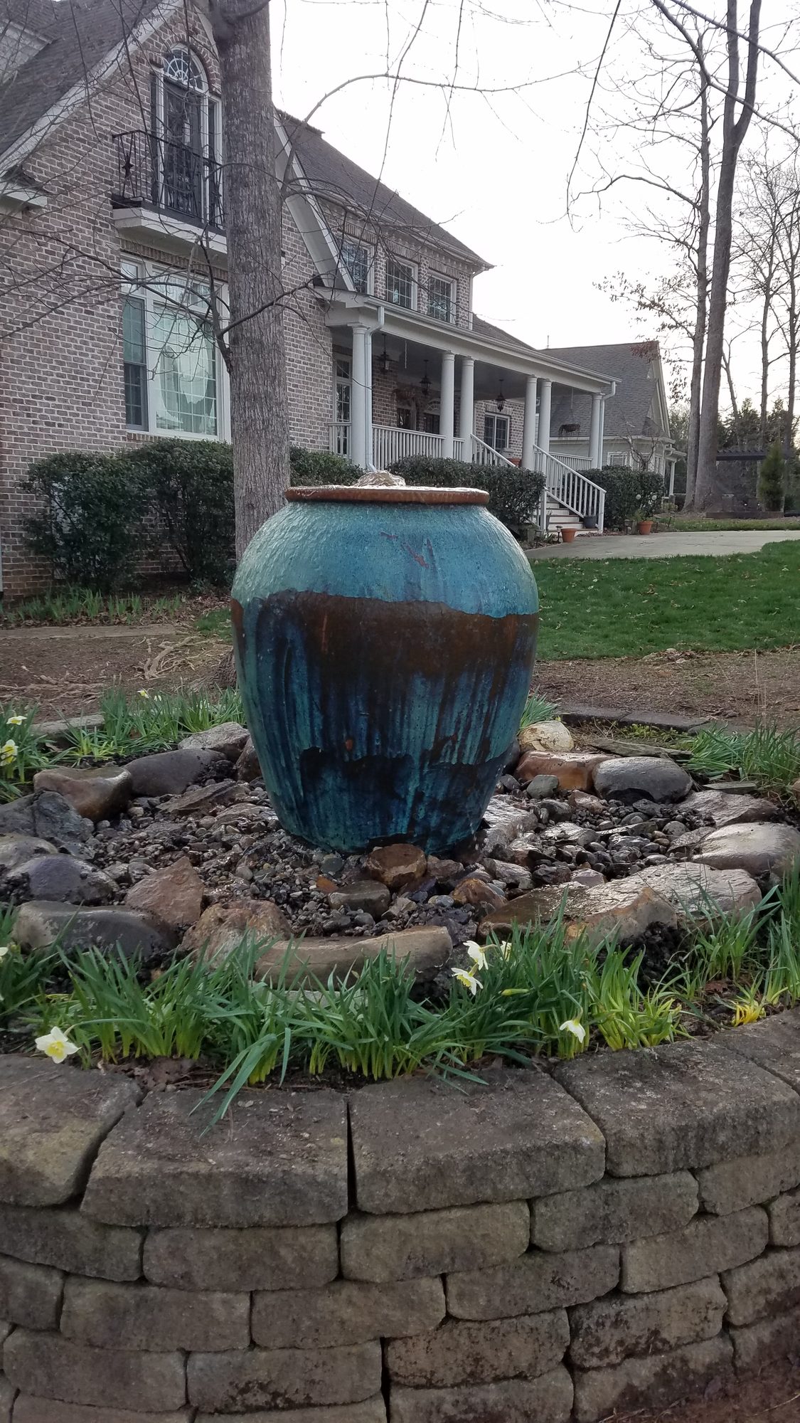 Glazed urn fountain, close up, built by iPond and Landscapes